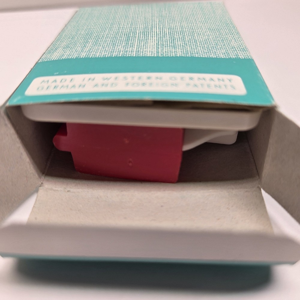 Vintage Witch Automatic Needle Threader w/ lnstructions Germany Open Box