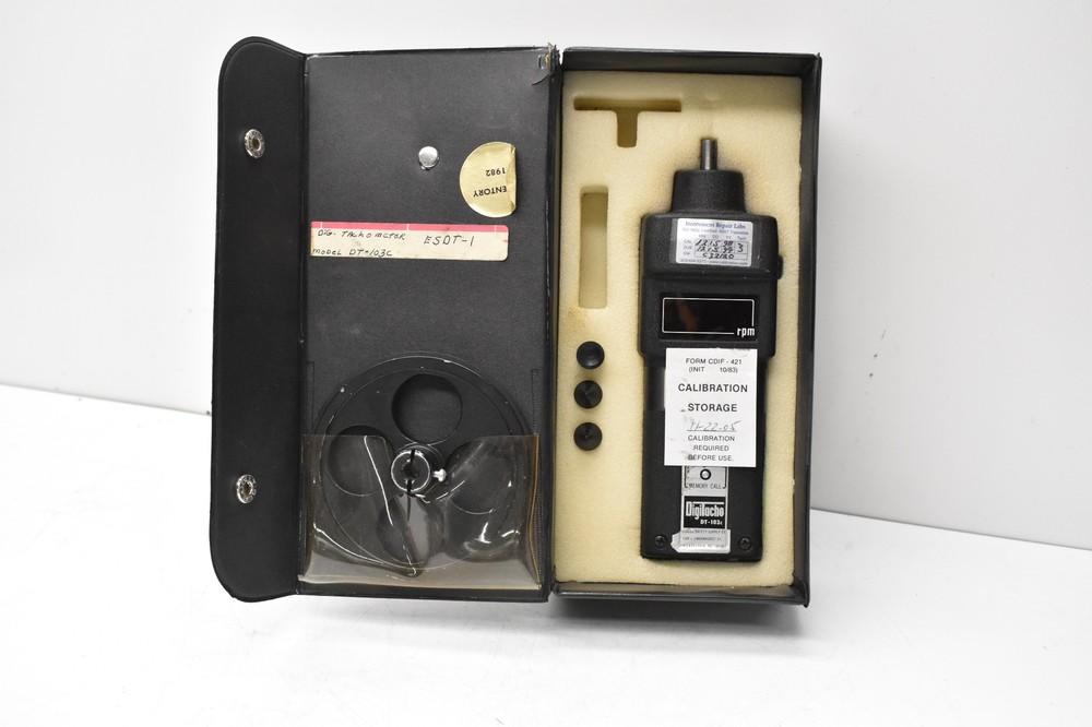 DigiTacho Shimpo DT-103c Digital Tachometer