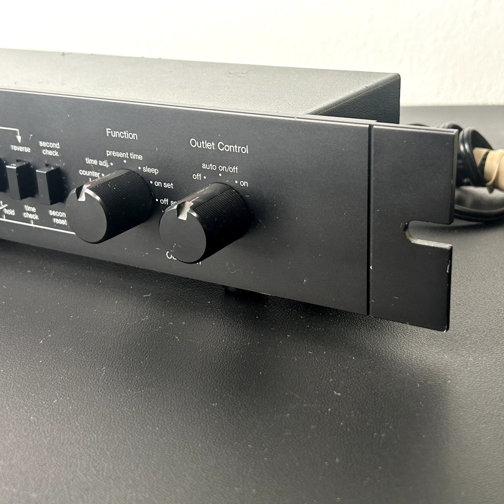 Sansui AT-15L - Digital Audio Program Timer – Vintage & Good Condition