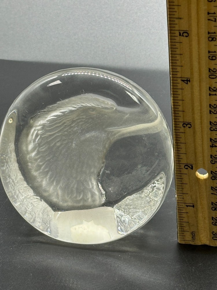 Reverse sculpted eagle sculpture