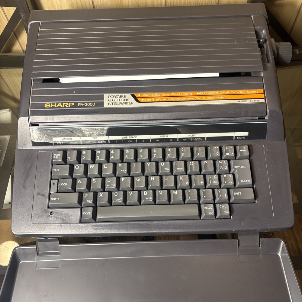 Sharp PA-3000 Portable Electronic Intelliwriter typewriter Tested