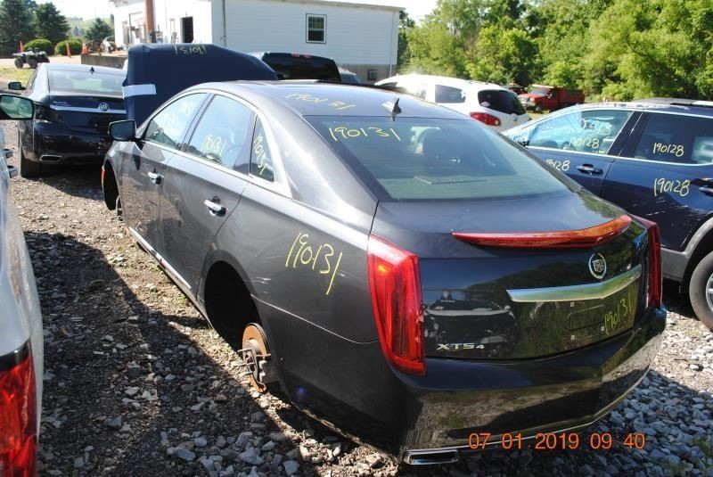 Camera/Projector Front View Camera Windshield Mounted Fits 13-14 SRX 680151