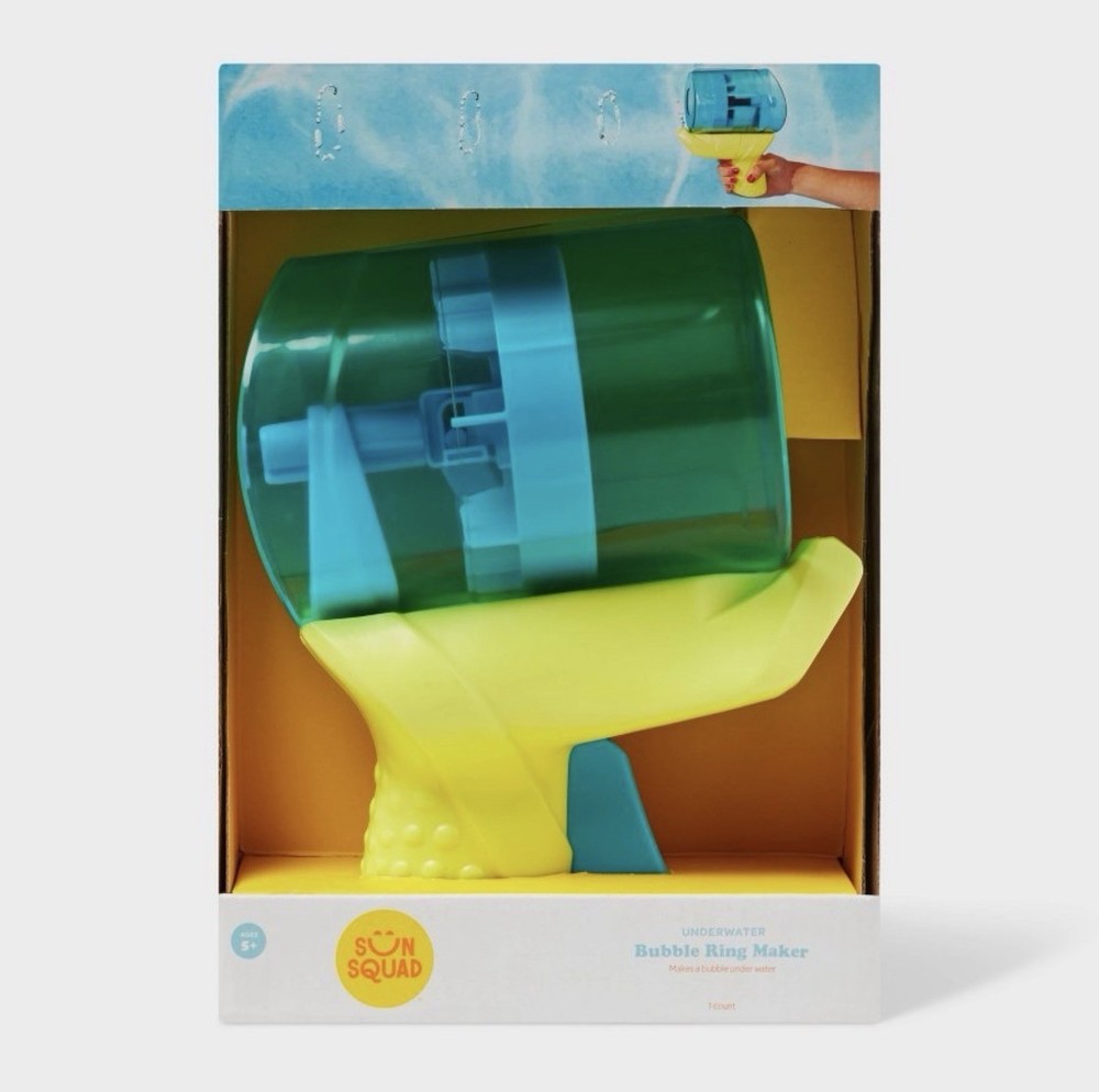 Sun Squad (Target) Underwater Bubble Ring Maker Makes A Bubble Underwater