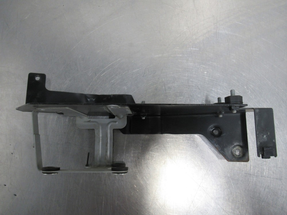 EB962 2007 BMW K1200GT ABS MODULE BRACKET