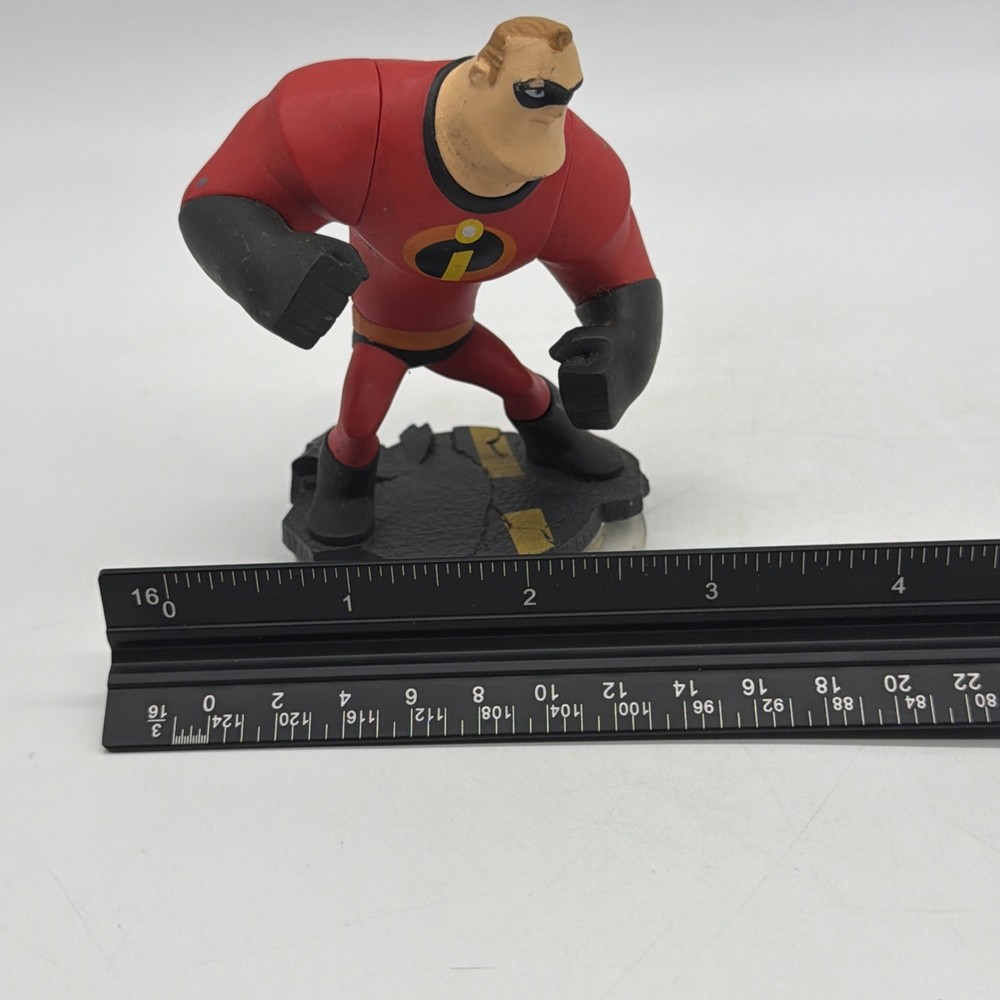 DISNEY INFINITY Mr. Incredible Figure Character