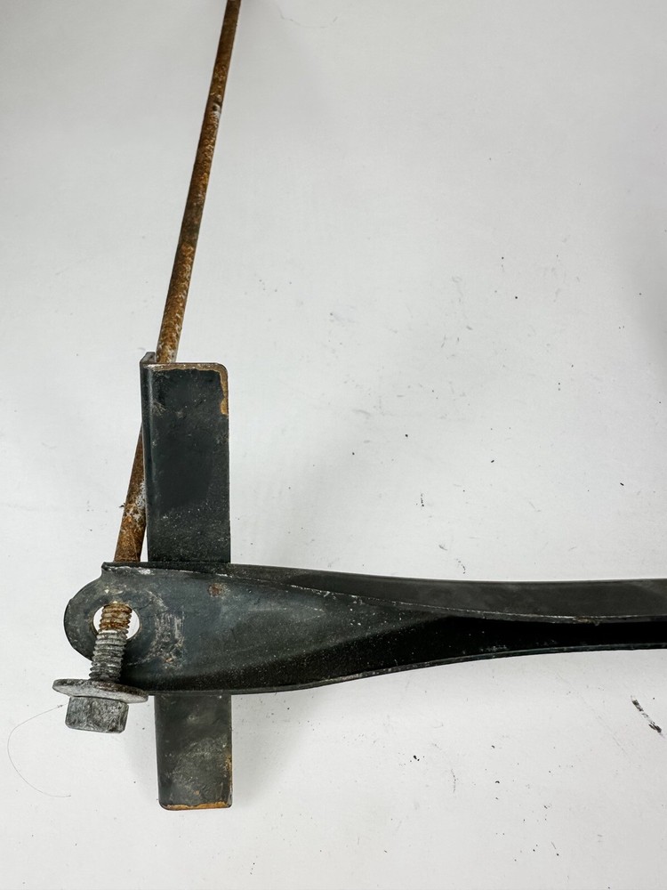 1986 Jeep Commanche Battery Hold Down ONE ROD