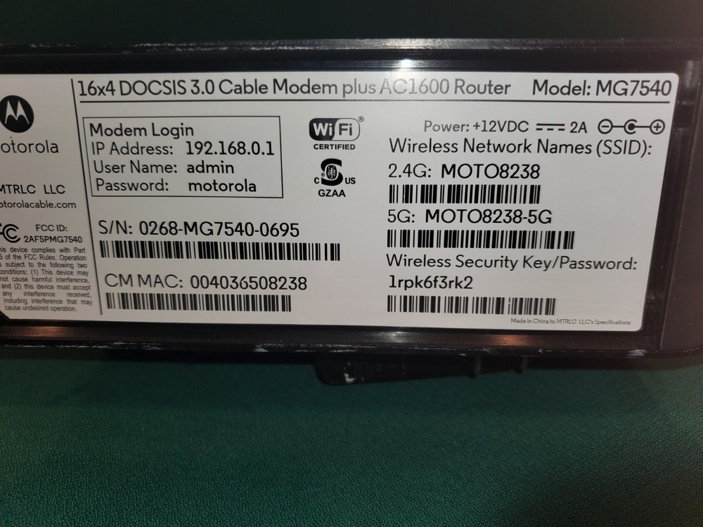 MOTOROLA MG7540 16x4 Cable Modem Plus AC1600