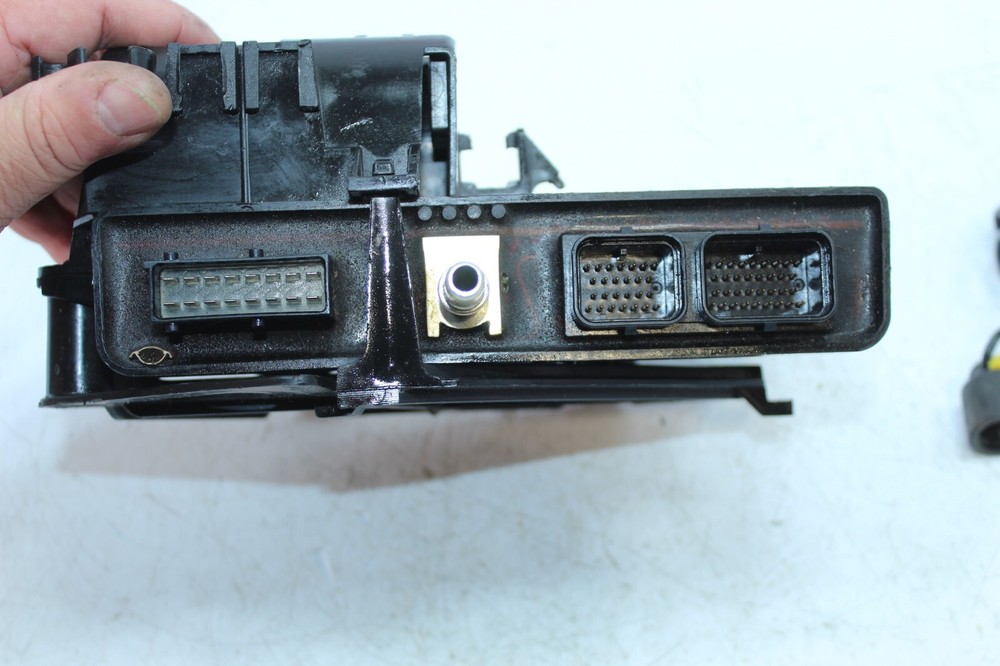 2013 Ski-Doo MXZ 800R TNT E-TEC ECU COMPUTER CONTROLLER UNIT BLACK 512060832