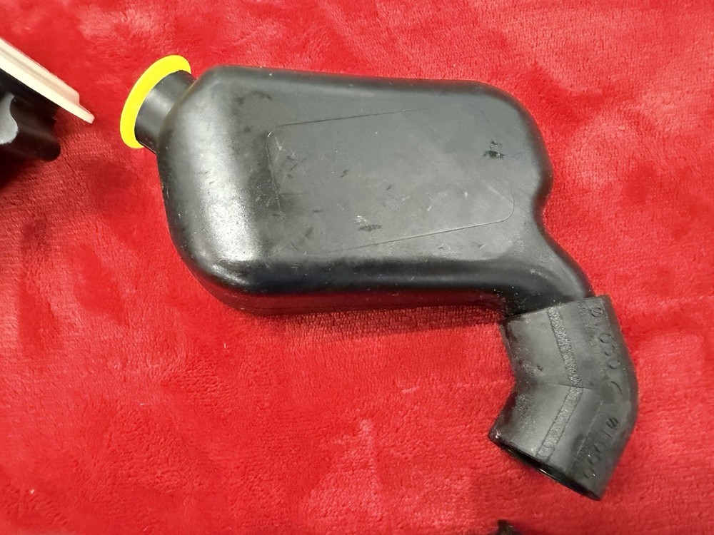 Brass Eagle Stingray paintball gun with 200rd Loader