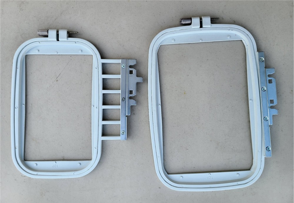 SINGER SEWING MACHINE MODEL CE-250 - EMBROIDERING UNIT