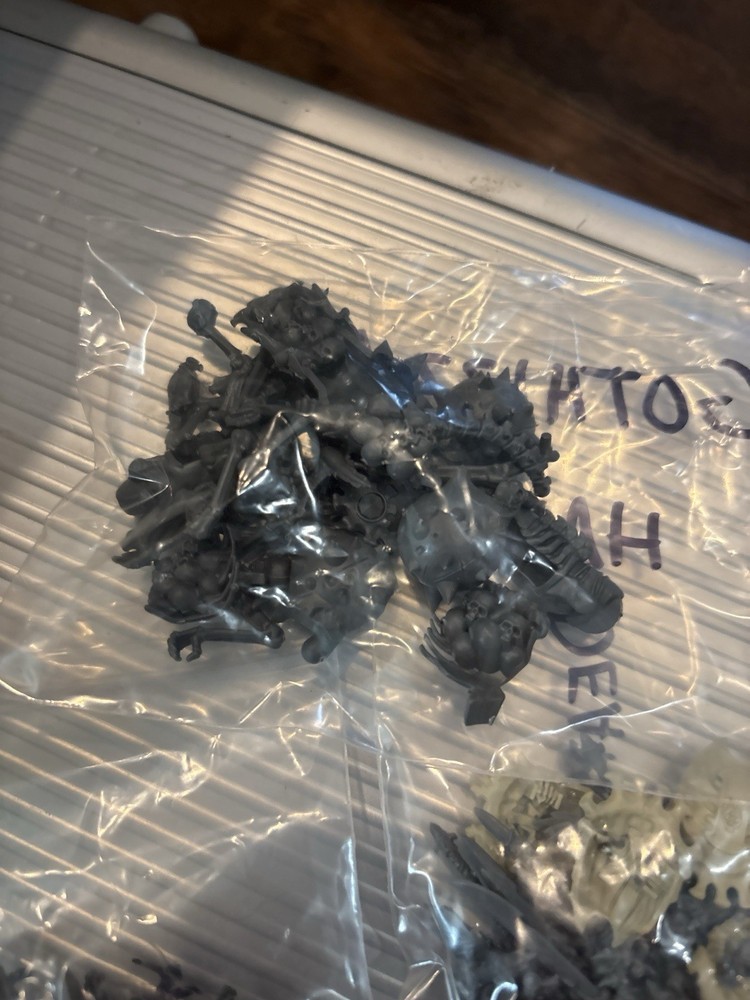 warhammer 40k bits lot.