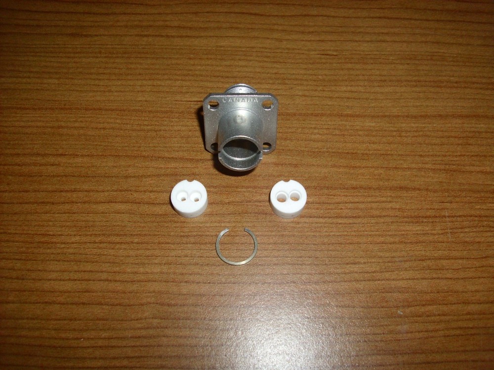 ITT Cannon Plug CA3102HR10SL-4P-F0