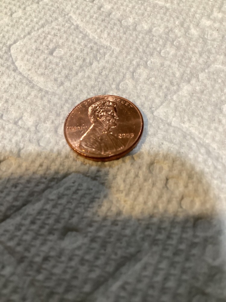 2009 D Lincoln Cent RED!!!! With many errors.