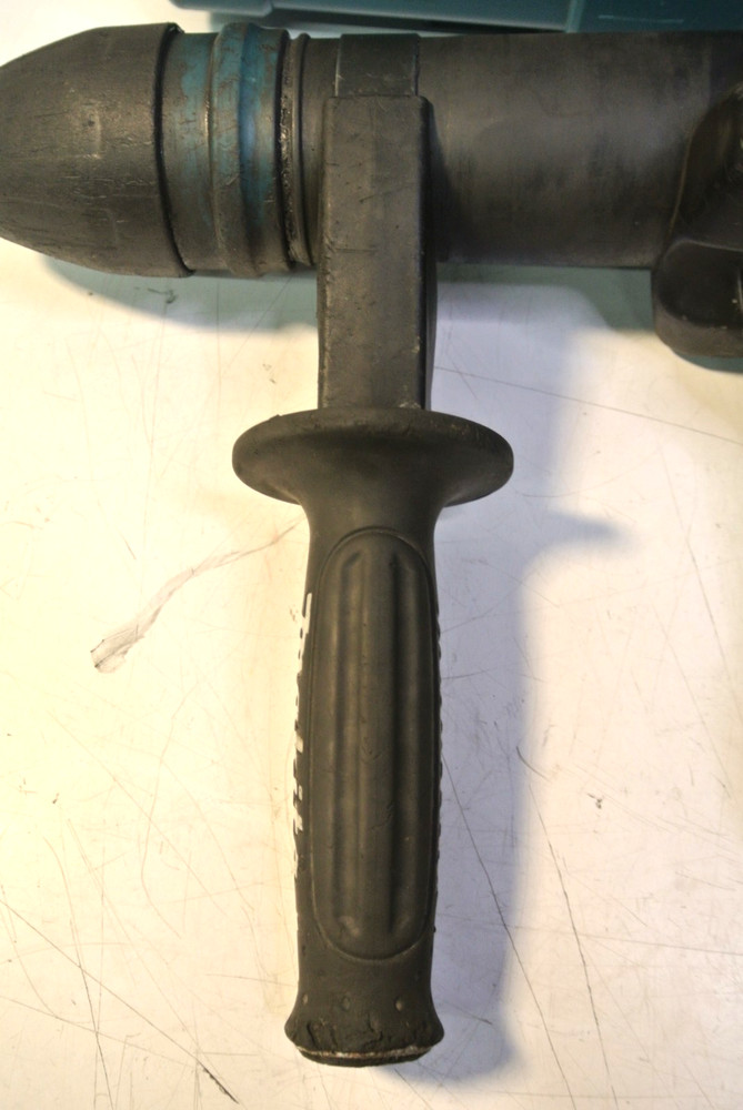 Makita Demolition Hammer HM0871C TOOL ONLY NO BITS