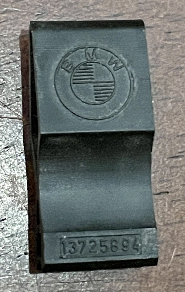 Vintage OEM BMW E30 E31 E32 E34 E36 Fuse Puller Tool 61131372589