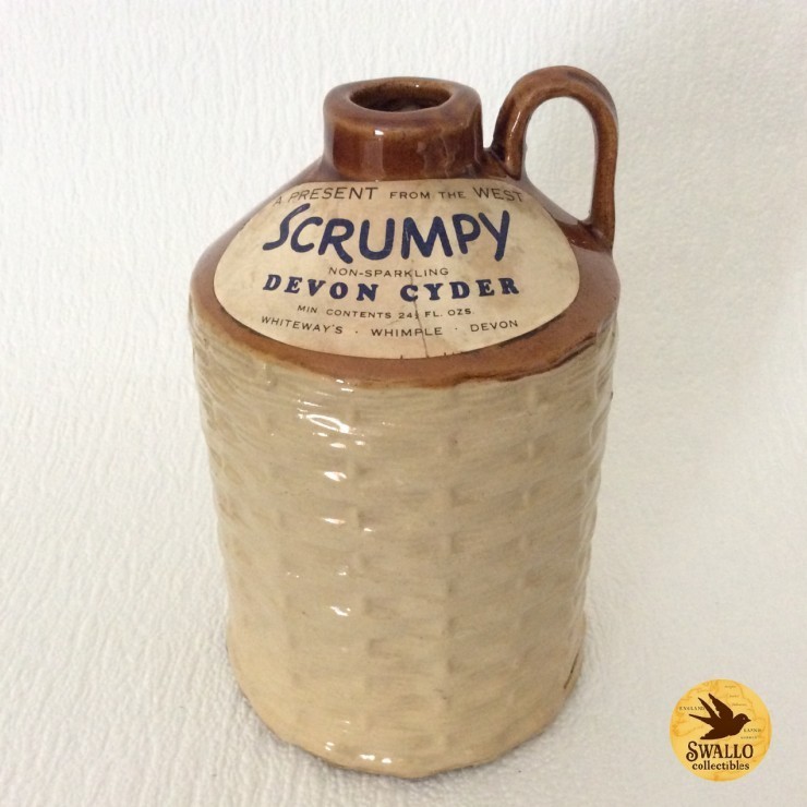 Scrumpy Devon Cider flagon - Stoneware - Wicker basket - 725ml/24.5fl oz