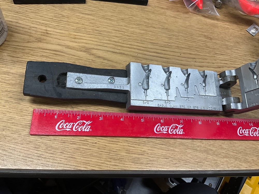 Do it Mold - Grave Digger - Assorted sizes - Model OGD-4 - nice shape