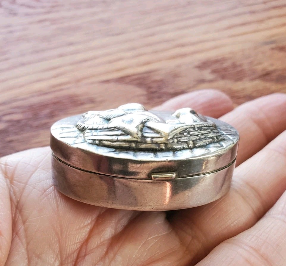 Vintage Sterling Silver Kitten Pill Keep