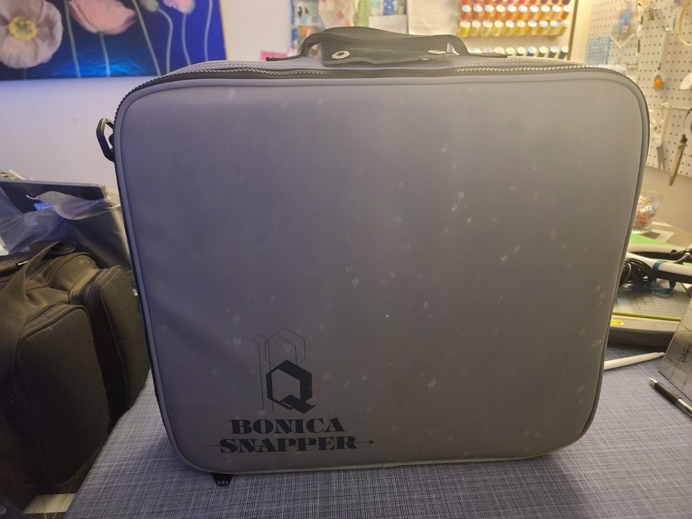 Bonica Underwater Camera in Case with Strobe light and accessories. Never Used!!