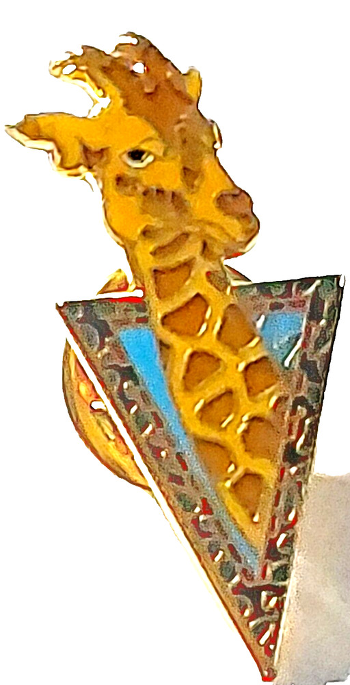 Giraffe 1.25" Lapel Pin
