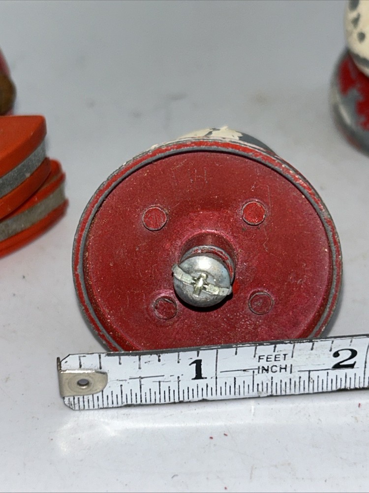 Set 5 Retro Art Deco Pull Drawer Handles Red White
