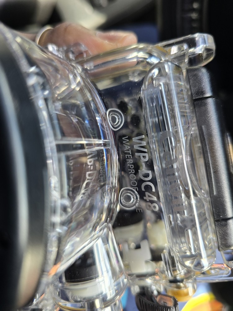 CANON WP-DC48 WATERPROOF CASE No Camera
