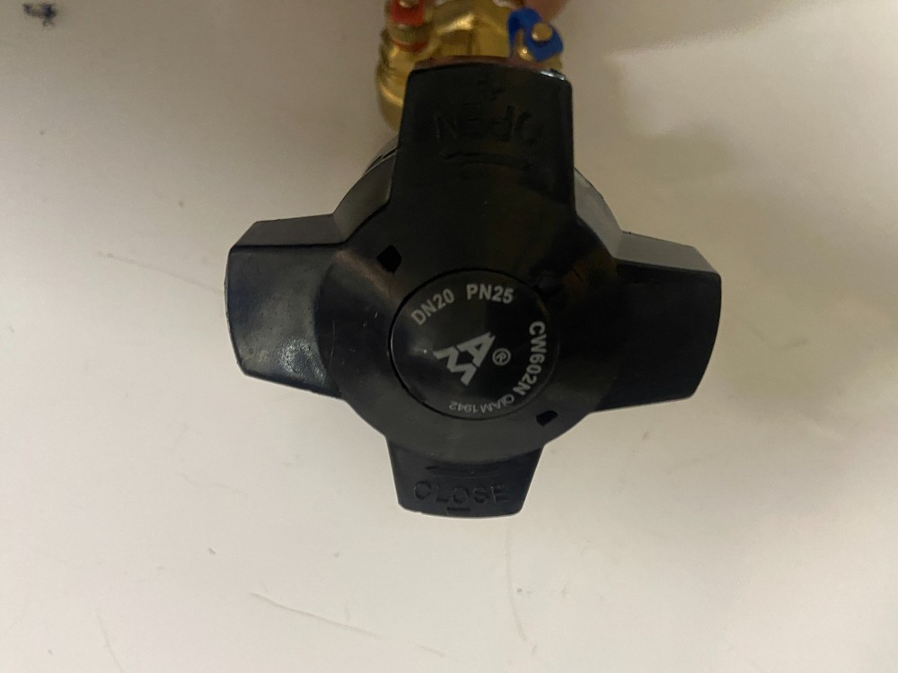 NEW- AM Balancing Valve PN25 DN20 CW602N