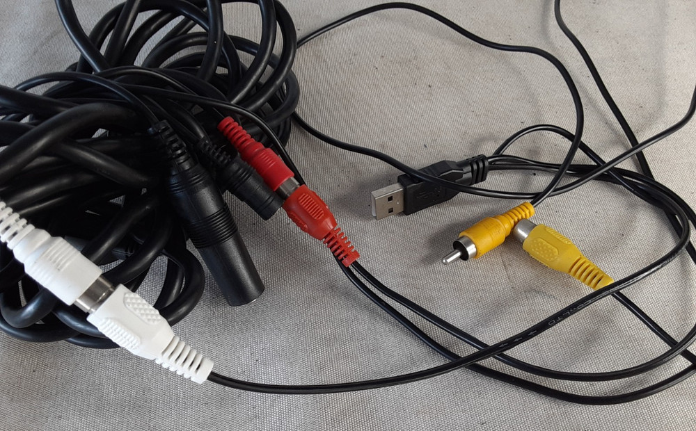 Persang Karaoke Mars Wired Karaoke Microphone - UNTESTED