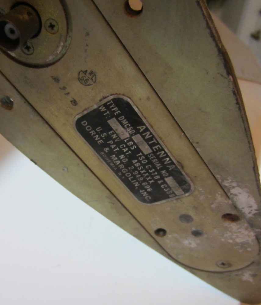 ANTENNA DORNE AND MARGOLIN DMC50-2 AS REMOVED