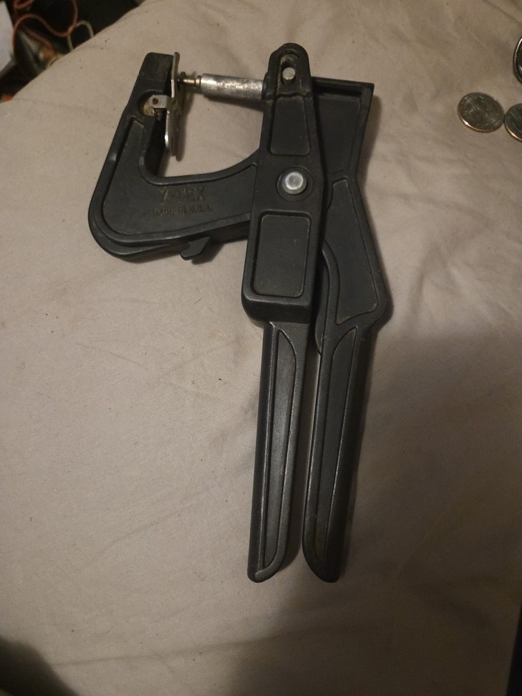 Ultra Tagger Plus Ear Tagger Y-tex Fly Tags Visual Cattle Cow Identification