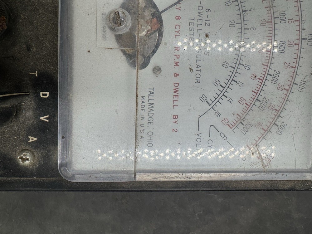 Vintage Mac Tools ET-850 Tach Dwell Volt Ohmmeter - Untested
