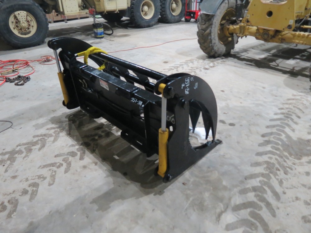 74 Inch skid steer MS Attachments root rake grapple Heavy Duty Cat Case Bobcat