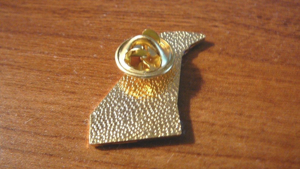 CARNIVAL CRUISE LINES MAGIC Platinum Past Guest PIN