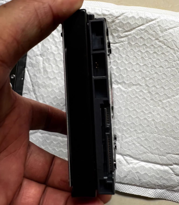 1pcs WD 4T hard disk