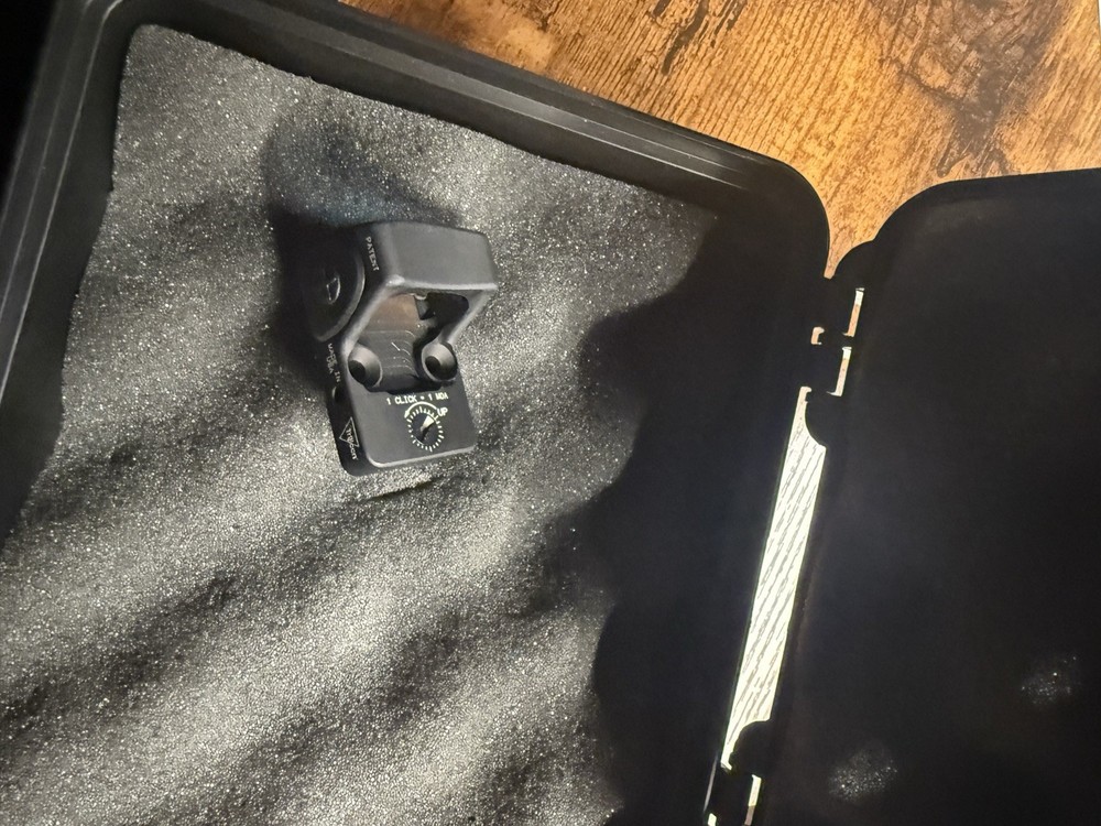 Trijicon RMR RM06 Red Dot Sight 3.25 MOA