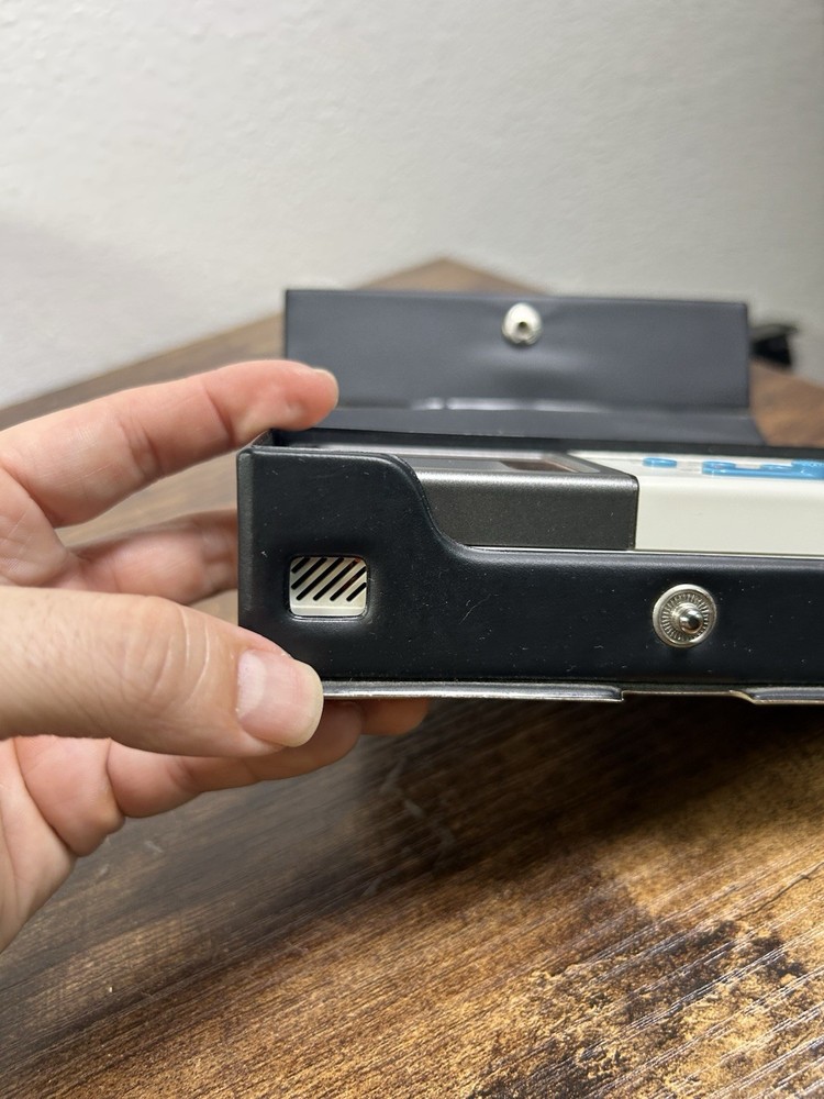 BOSS TU-12H Chromatic Tuner & Analog Meter ~ Digital Processing ~ Case