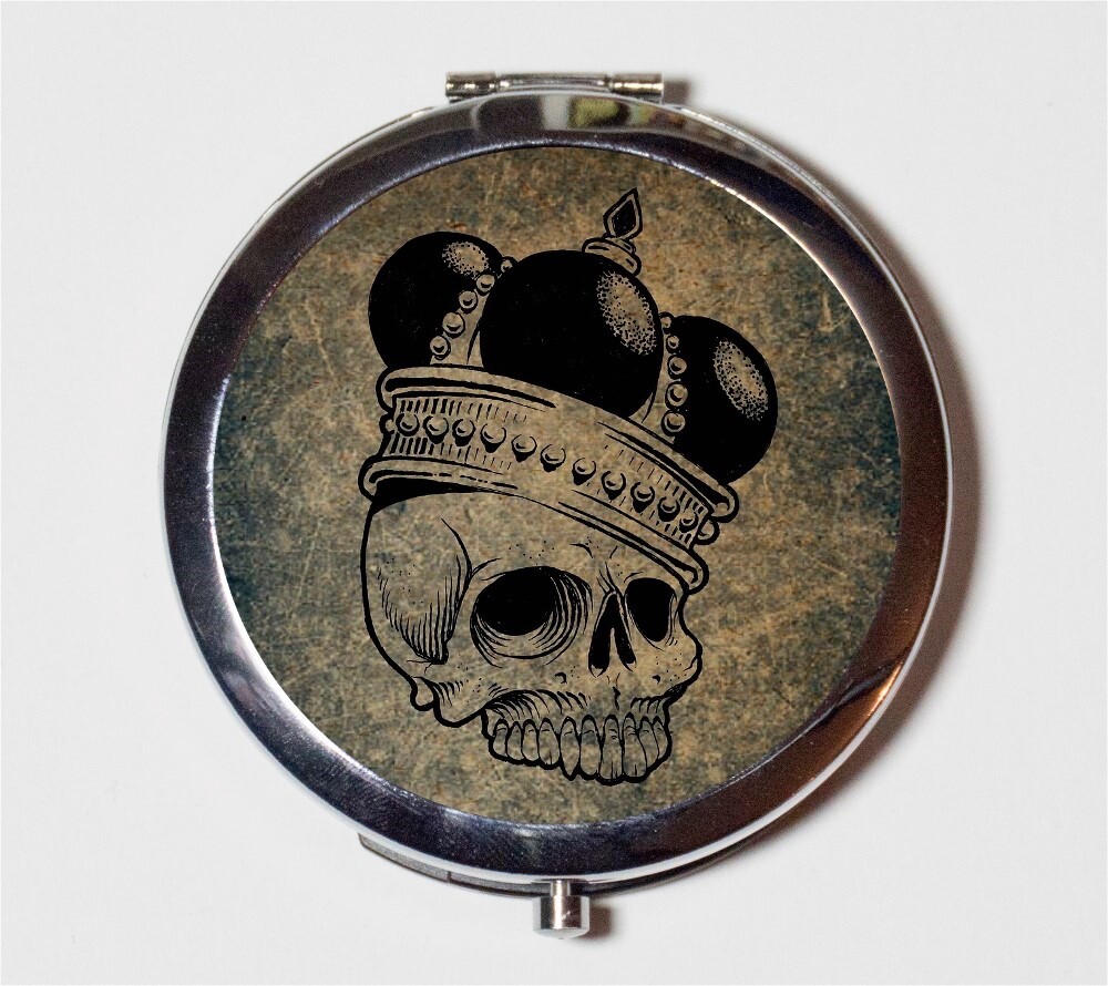 Skull Wearing Crown Compact Mirror Make Up Pocket Mirror Cosmetic