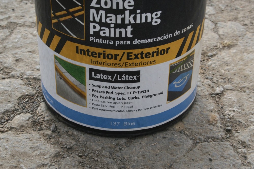 Valspar Zone Marking Paint - 137 Blue, 1Gal