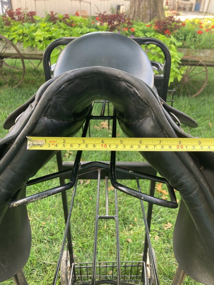 18" Thornhill Dressage Saddle