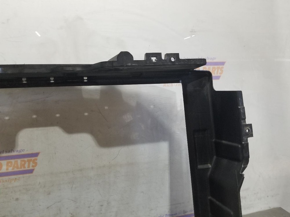 21 2021 KIA TELLURIDE FRONT AIR SHUTTER