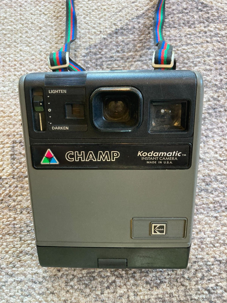 Kodamatic Champ Instant Camera in Good Shape. Kodak Untested