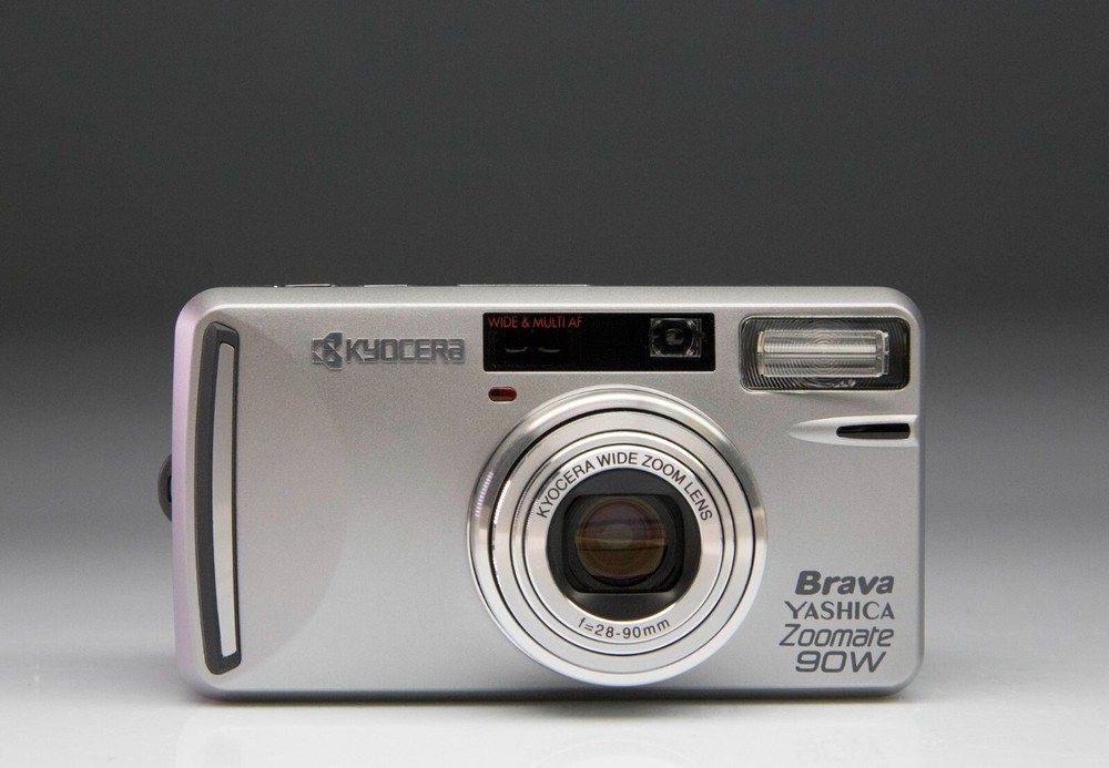 YASHICA BRAVA ZOOMATE 90W