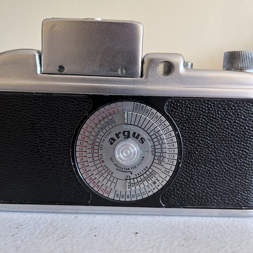 Argus F4 Anastigmat w/lightmeter TESTED! Fully Functional Works