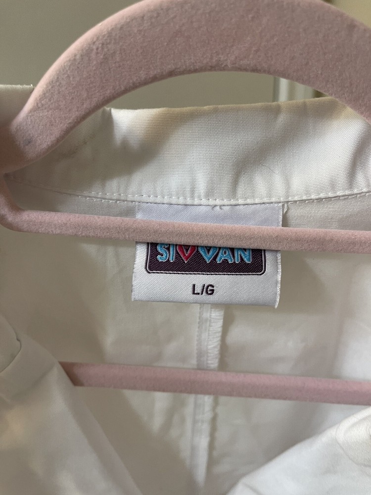 lab coat women