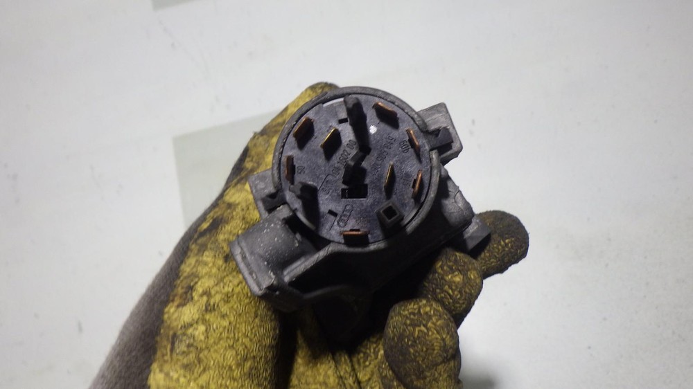 04 VOLKSWAGEN JETTA Ignition W/Key