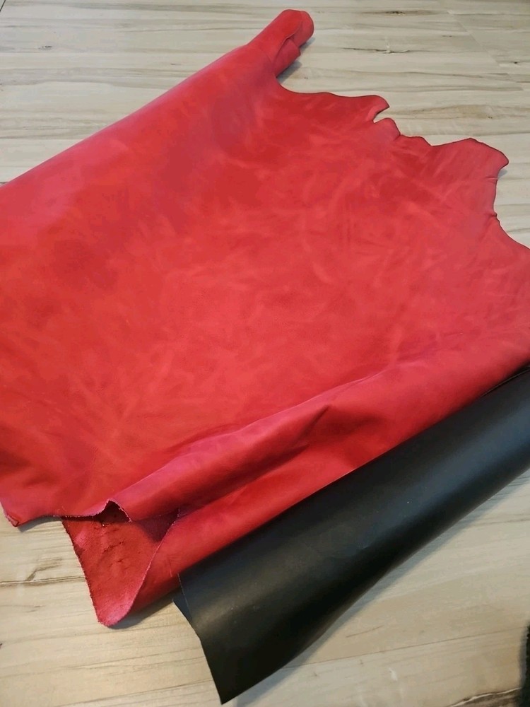 3-4oz MATTE DEVIL'S RED SEMI SMOOTH PULL- UP LEATHER HIDE PANEL,SHEET,12x12 19+s