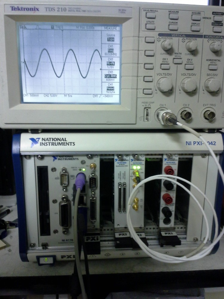 National Instruments PXI-5404 Frequency Source TESTED GOOD! 100MHz Sig Generator