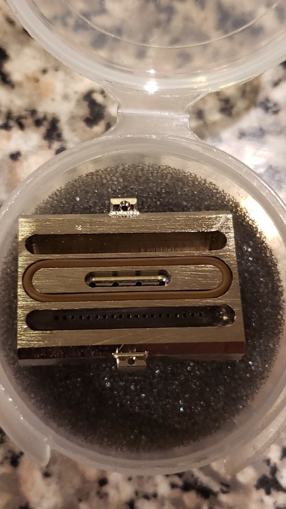 NORDSON 1050279 GLUE NOZZLE