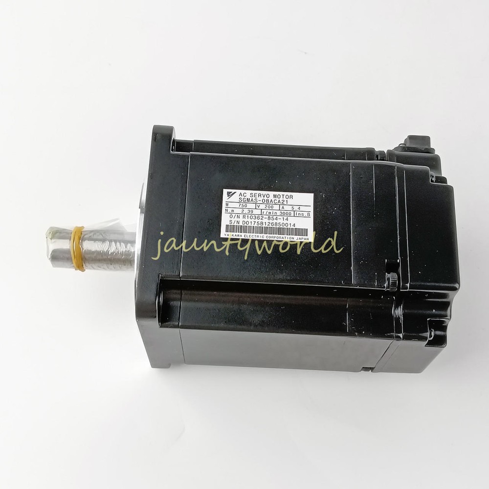 1PCS NEW YASKAWA SERVO MOTOR SGMAS-08ACA21