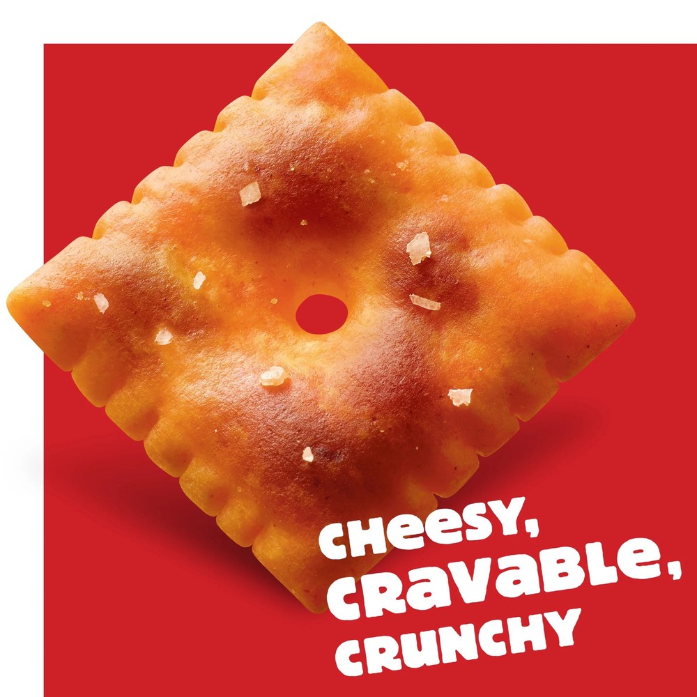 Extra Toasty Cheese Crackers Baked Snack